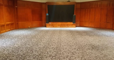 Proyek Kantor Pemerintahan Bandung Karpet Rocha Grey Total Pemasangan  300 M2