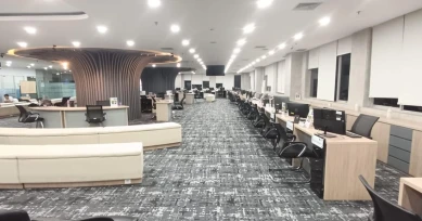 Project Proyek Kementerian, Jakarta Selatan. Karpet Tile Gianyar Impact. Total Pemasangan : 1.200 M2. 1 ~dl/2026/3/30/whatsapp_image_2026_03_30_at_14_00_17